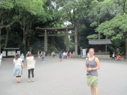 One of the large wooden gates along the path to the shrine